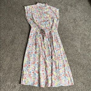 LOFT Size 4 Button Down Tie Waist Floral Dress